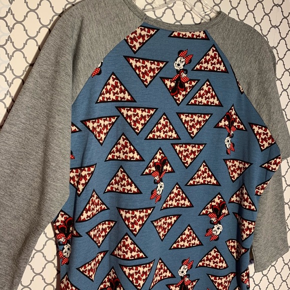 LulaRoe | Minnie Mouse Randy Top - Picture 4 of 6